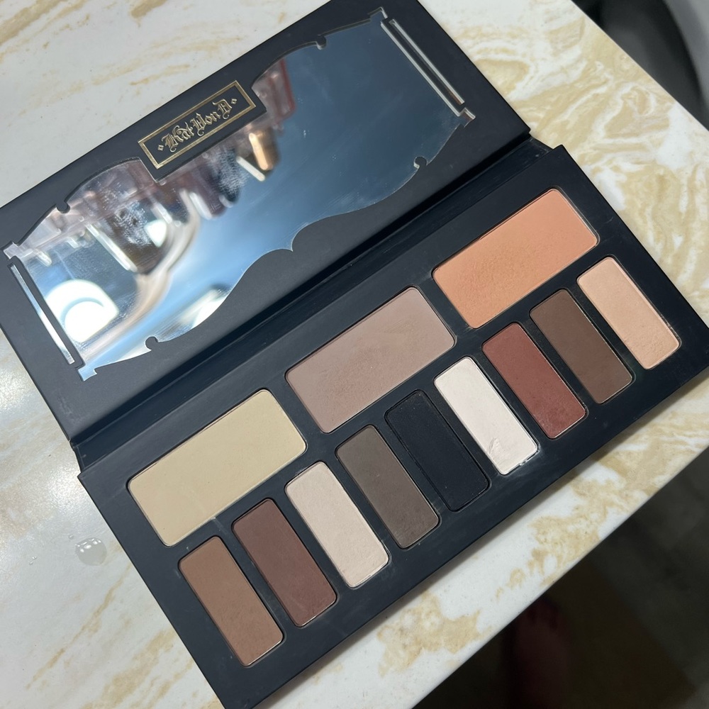 Kat Von D palette